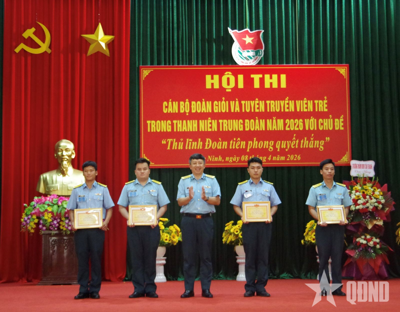 Sôi nổi Hội thi cán bộ Đoàn giỏi và Tuyên truyền viên trẻ năm 2026 tại Trung đoàn 927